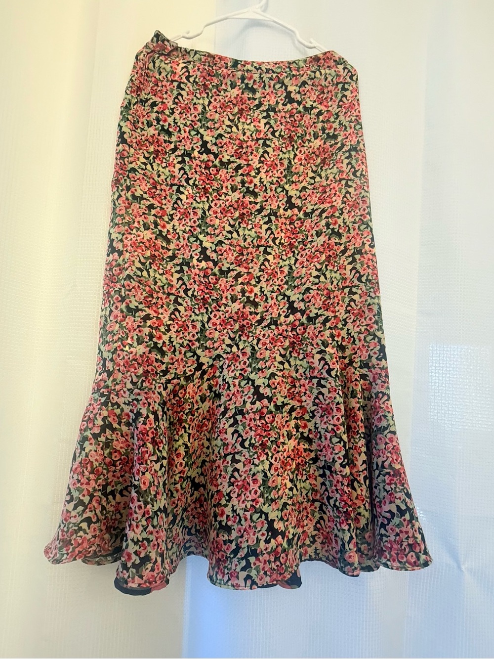 Christopher & Banks Reversible Long Midi or Maxi Skirt
2 beautiful skirts in 1